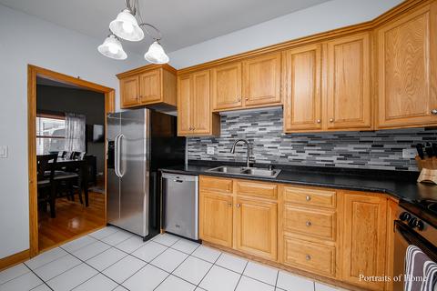 4429 Westbridge Ct, Hoffman Estates, IL 60195 photo 6