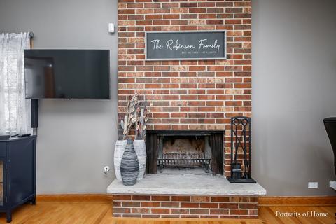 4429 Westbridge Ct, Hoffman Estates, IL 60195 photo 4
