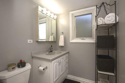 1275 Hassell Ct, Hoffman Estates, IL 60169 photo 18
