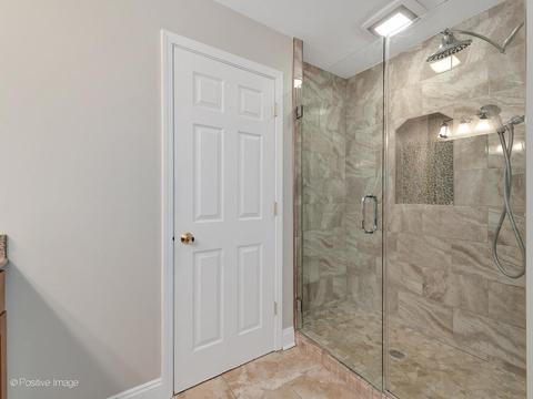 1111 Bristol Ct, Wheaton, IL 60189 photo 11
