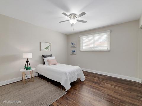 1111 Bristol Ct, Wheaton, IL 60189 photo 12