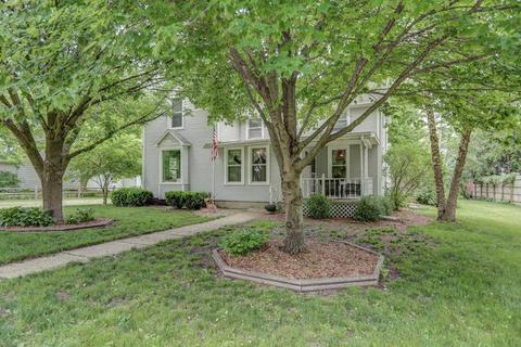 104 S Adams St, Philo, IL 61864 photo 1