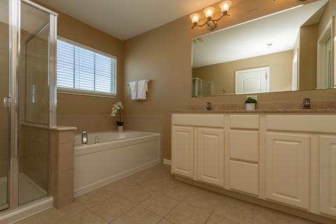 421 Azalea St, Elgin, IL 60124 photo 13