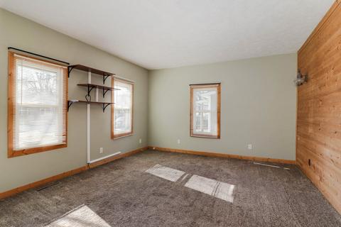 306 E Baker St, Bloomington, IL 61701 photo 4