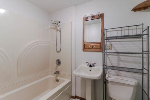 306 E Baker St, Bloomington, IL 61701 photo 15