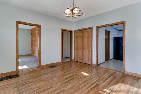 306 E Baker St, Bloomington, IL 61701 photo 2