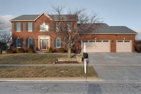 61 Brookstone Cir, Bloomington, IL 61704 photo 1