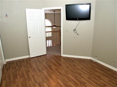 1061 Huron Dr, Elgin, IL 60120 photo 28