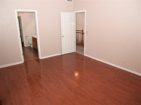 1061 Huron Dr, Elgin, IL 60120 photo 18