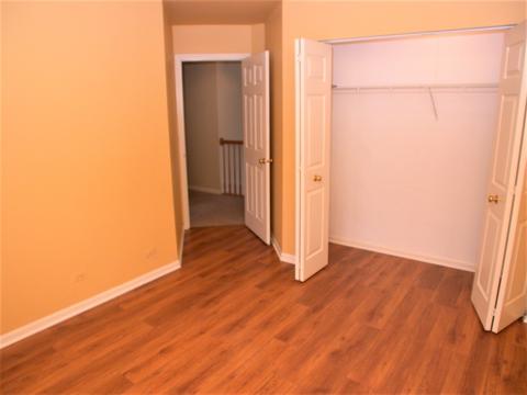 1061 Huron Dr, Elgin, IL 60120 photo 30