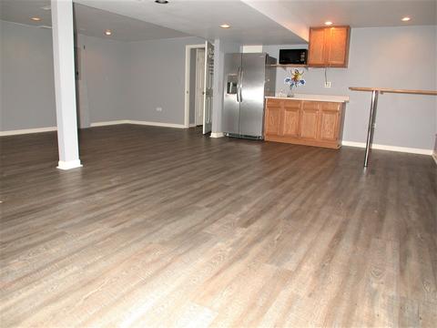 1061 Huron Dr, Elgin, IL 60120 photo 38