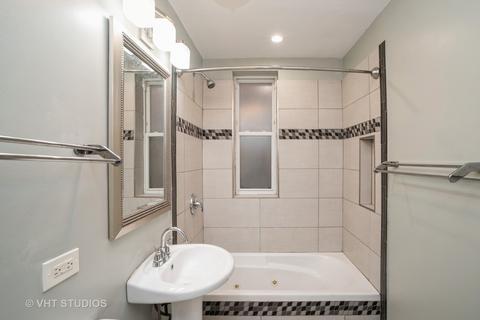 2621 E 74th St, Chicago, IL 60649 photo 14