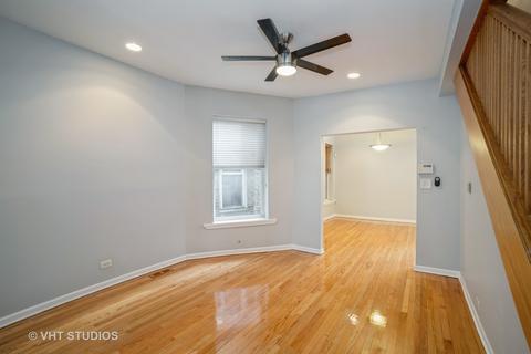 2621 E 74th St, Chicago, IL 60649 photo 3