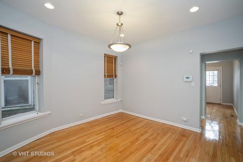 2621 E 74th St, Chicago, IL 60649 photo 6