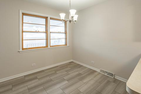7936 Major Ave, Burbank, IL 60459 photo 3