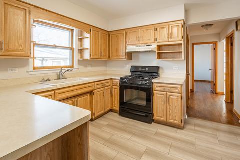 7936 Major Ave, Burbank, IL 60459 photo 5