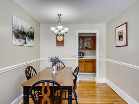 610 E Shabonee Trl, Mount Prospect, IL 60056 photo 7
