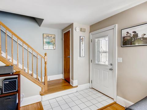 610 E Shabonee Trl, Mount Prospect, IL 60056 photo 3