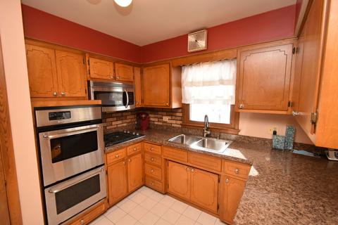 3402 173rd Pl, Lansing, IL 60438 photo 8