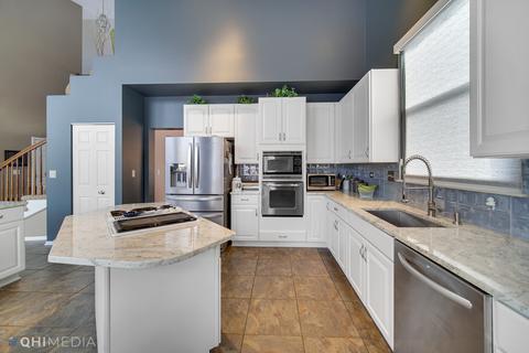 2320 Tracy Ln, Algonquin, IL 60102 photo 4