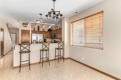 823 Daniel Dr, Minooka, IL 60447 photo 6