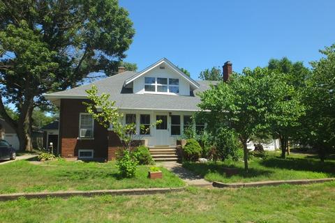 1104 W Main St, Thomson, IL 61285 photo 1