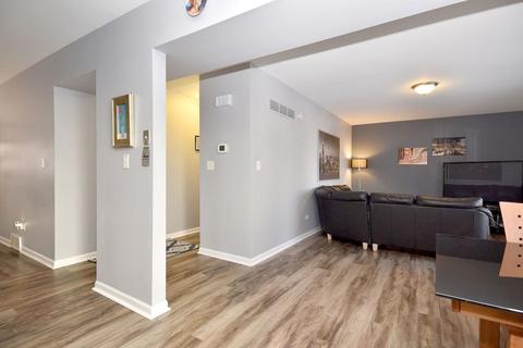 966 Marbilynn Dr, Elgin, IL 60120 photo 8