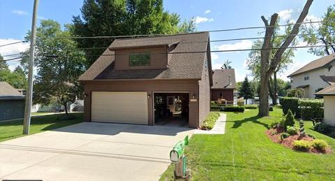 2203 Fairview Ave, Johnsburg, IL 60051 photo 1