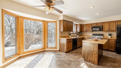 2114 Aberdeen Ct, Wheaton, IL 60189 photo 17