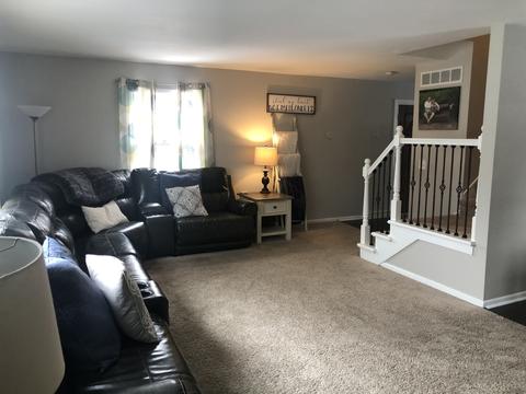 1509 Maple Ln, Elgin, IL 60123 photo 9