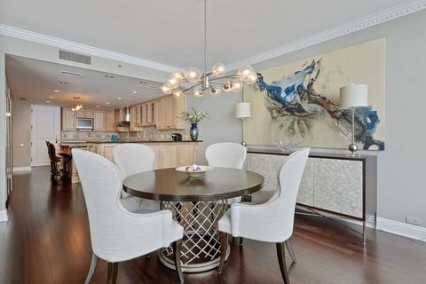 180 E Pearson St #5802, Chicago, IL 60611 photo 9