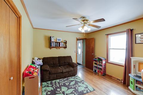105 E Main St, Danvers, IL 61732 photo 16