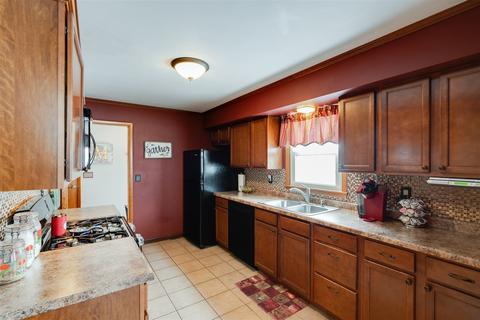 105 E Main St, Danvers, IL 61732 photo 12