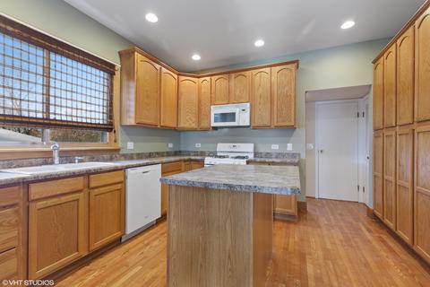 578 Enterprise St, Elgin, IL 60120 photo 6