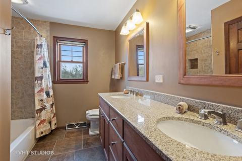 5 N705 Rochefort Ln, Wayne, IL 60184 photo 20