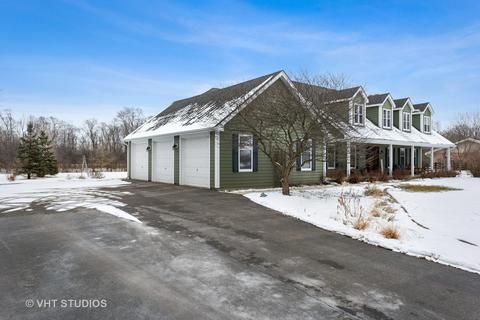 5 N705 Rochefort Ln, Wayne, IL 60184 photo 2