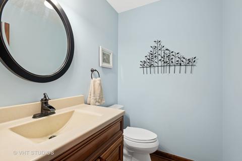 5 N705 Rochefort Ln, Wayne, IL 60184 photo 21