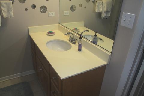 2020 E Cayuga Ln, Mount Prospect, IL 60056 photo 18