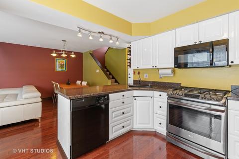 669 Beth Ct, Gurnee, IL 60031 photo 5