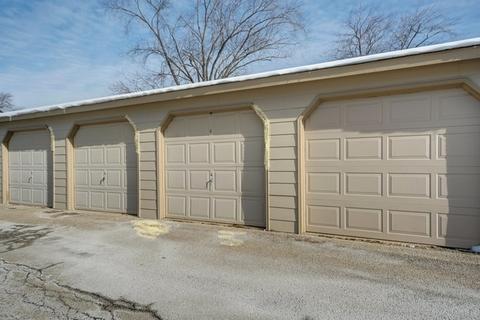 669 Beth Ct, Gurnee, IL 60031 photo 23