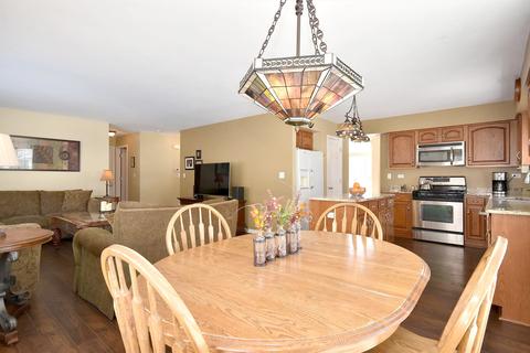 1336 Normandy Ln, Bartlett, IL 60103 photo 9