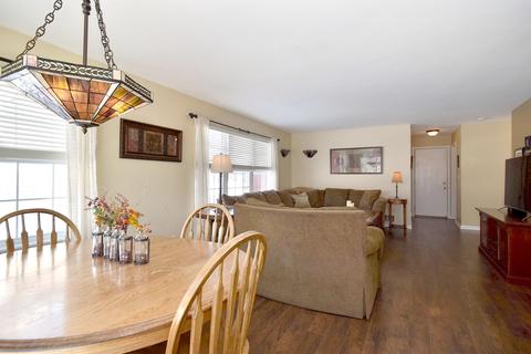 1336 Normandy Ln, Bartlett, IL 60103 photo 10
