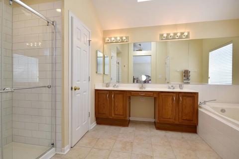 1336 Normandy Ln, Bartlett, IL 60103 photo 20