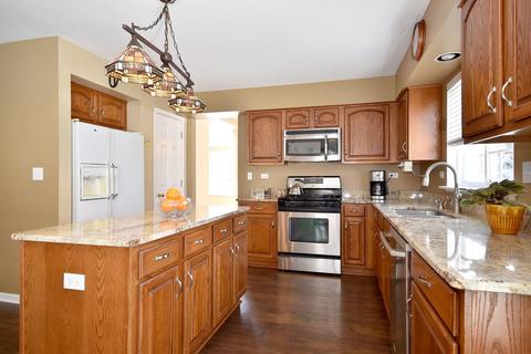1336 Normandy Ln, Bartlett, IL 60103 photo 5