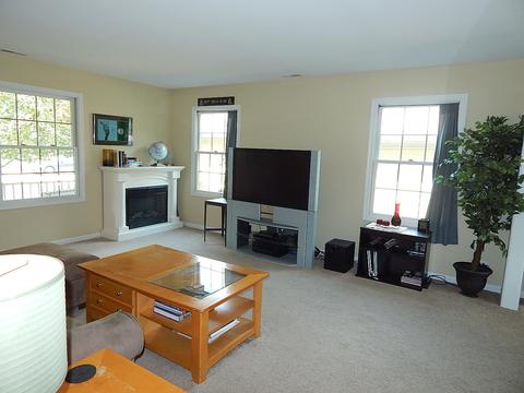 23 Willow St, Algonquin, IL 60102 photo 4