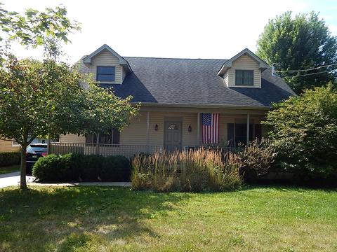 23 Willow St, Algonquin, IL 60102 photo 2