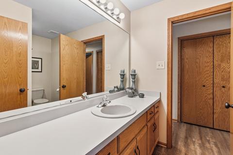 8140 Sunset Rd, Willowbrook, IL 60527 photo 15