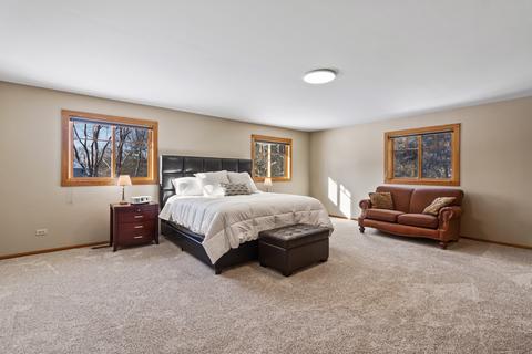 8140 Sunset Rd, Willowbrook, IL 60527 photo 10