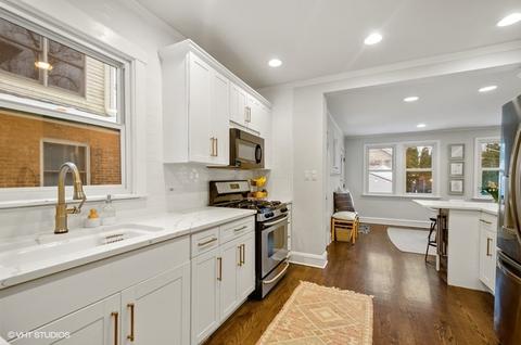 2146 Ewing Ave, Evanston, IL 60201 photo 10