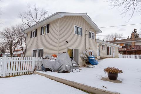 560 Hillcrest Blvd, Hoffman Estates, IL 60169 photo 28